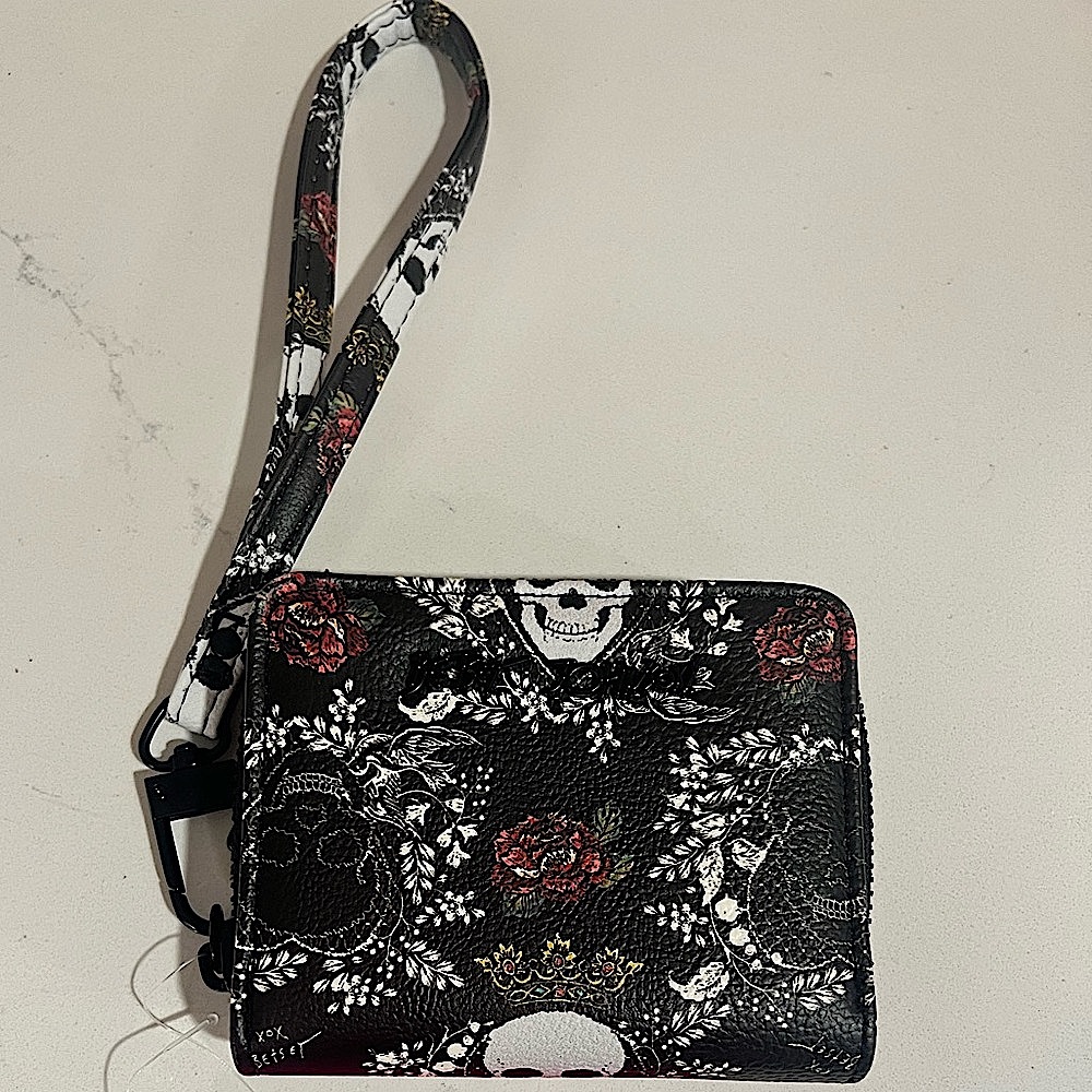 Betsey Johnson skull wristlet